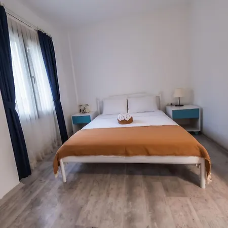 Urla Hotel *